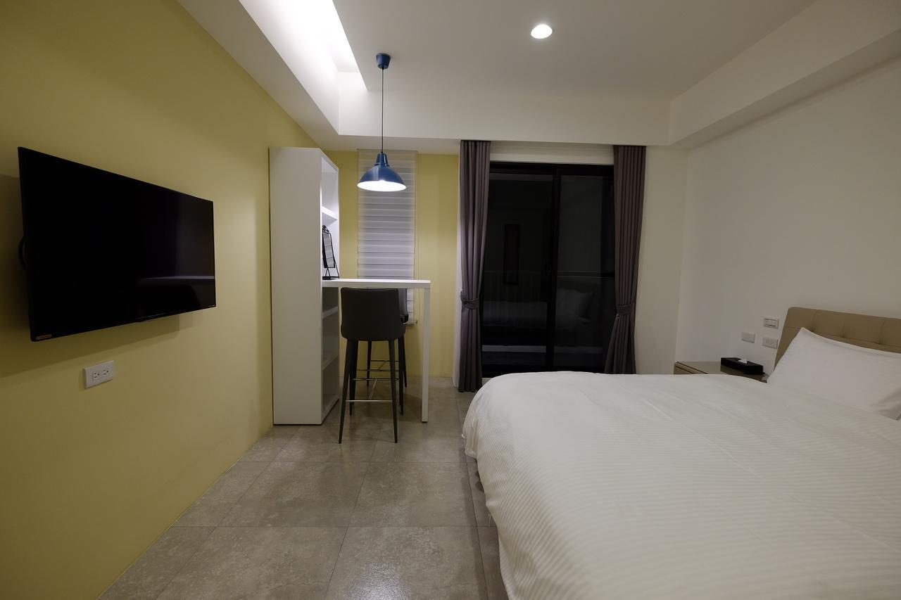 Moonlit Seaview Homestay Тонхэ Экстерьер фото
