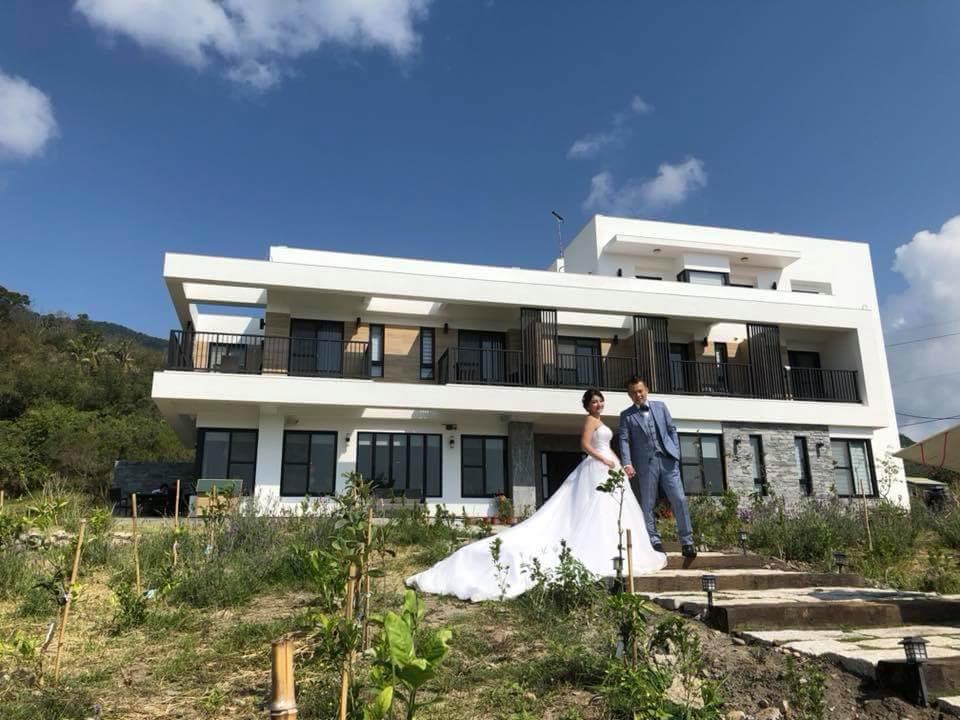 Moonlit Seaview Homestay Тонхэ Экстерьер фото