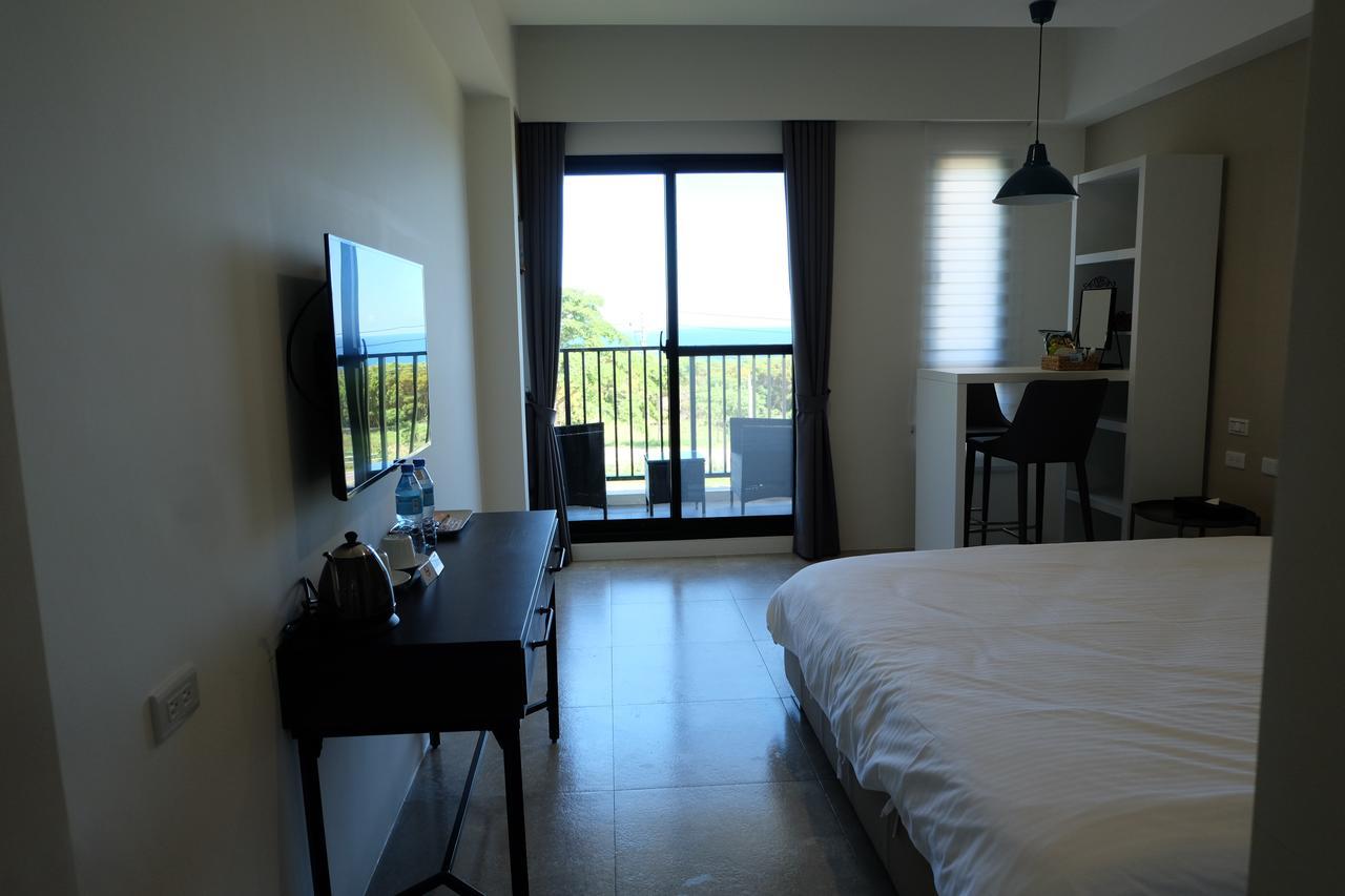 Moonlit Seaview Homestay Тонхэ Экстерьер фото